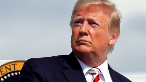 Trump cho rằng Fed nên cắt giảm lãi suất ít nhất 1% nữa