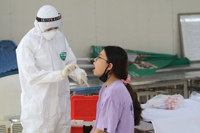 sang ngay 18 ha noi ghi nhan 18 ca mac moi covid 19