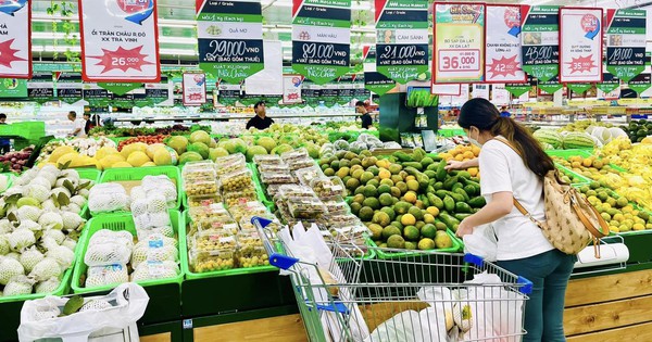 undefined Thủ tướng chỉ thị kích cầu tiêu dùng, hỗ trợ sản xuất, kinh doanh, phát triển thị trường trong nước