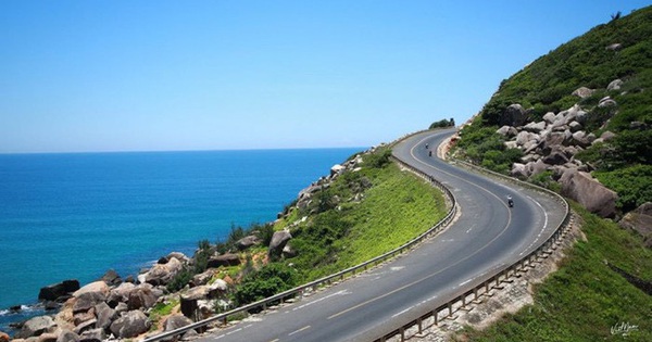 undefined Thủ tướng chỉ đạo đẩy nhanh tiến độ xây dựng hệ thống đường bộ ven biển