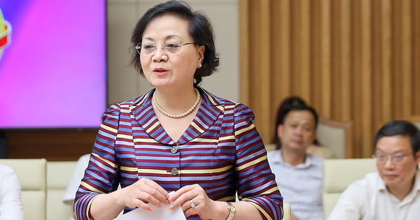 Khẩn trương rà soát, lập danh sách, ban hành quyết định nghỉ việc trước 31/8/2025