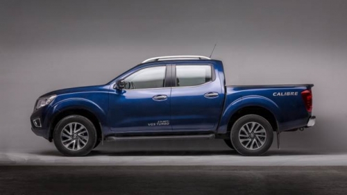 Nissan Navara EL chính thức ra mắt có giá từ 679 triệu đồng