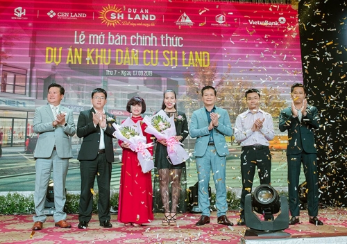 Gần 600 khách hàng tham dự sự kiện mở bán chính thức dự án SH Land Gần 600 khách hàng tham dự sự kiện mở bán chính thức dự án SH Land