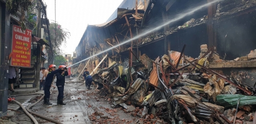 Hà Nội yêu cầu tẩy độc môi trường, di dời Công ty Rạng Đông