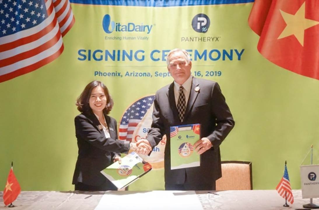 VitaDairy độc quyền sử dụng sữa non ColosIgG 24h tại Việt Nam