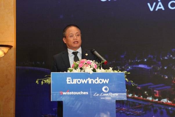 Eurowindow ký kết hợp đồng hợp tác với Chủ đầu tư Swisstouches La Luna Resort