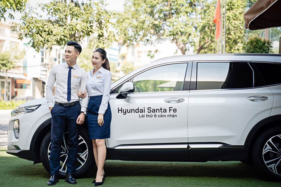 hyundai song han khuyen mai uu dai khach hang