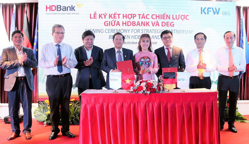 hdbank phat hanh trai phieu chuyen doi cho nha dau tu duc