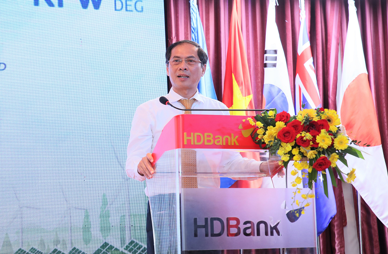 hdbank phat hanh trai phieu chuyen doi cho nha dau tu duc