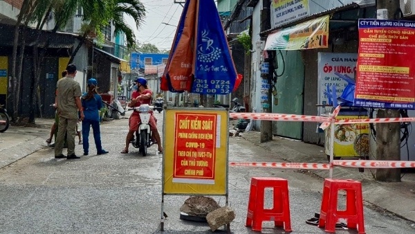 mot so dia phuong phia nam chuyen trang thai gian cach xa hoi