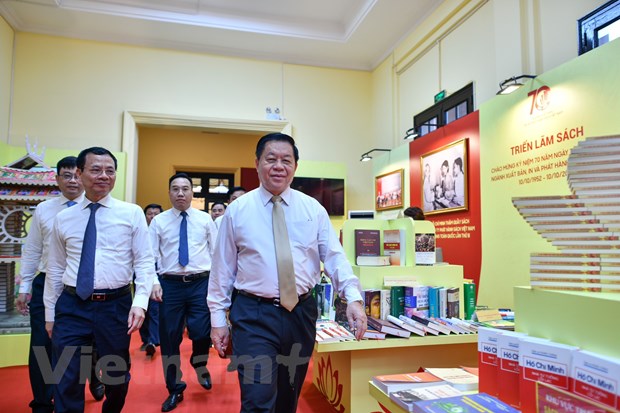 Ngành Xuất bản Việt Nam đặt mục tiêu phát triển dẫn đầu Đông Nam Á nganh xuat ban viet nam dat muc tieu phat trien dan dau dong nam a