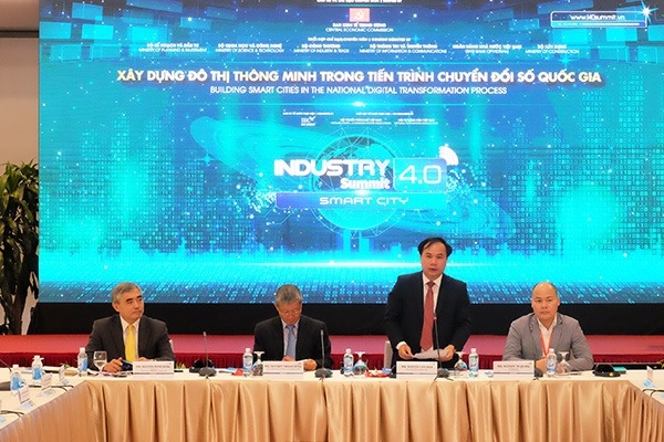 Xây dựng đô thị thông minh không tách rời phát triển chính quyền điện tử Xây dựng đô thị thông minh không tách rời phát triển chính quyền điện tử
