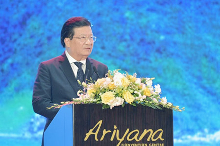 Khơi dậy niềm tự hào dân tộc của thế hệ doanh nhân mới Khơi dậy niềm tự hào dân tộc của thế hệ doanh nhân mới