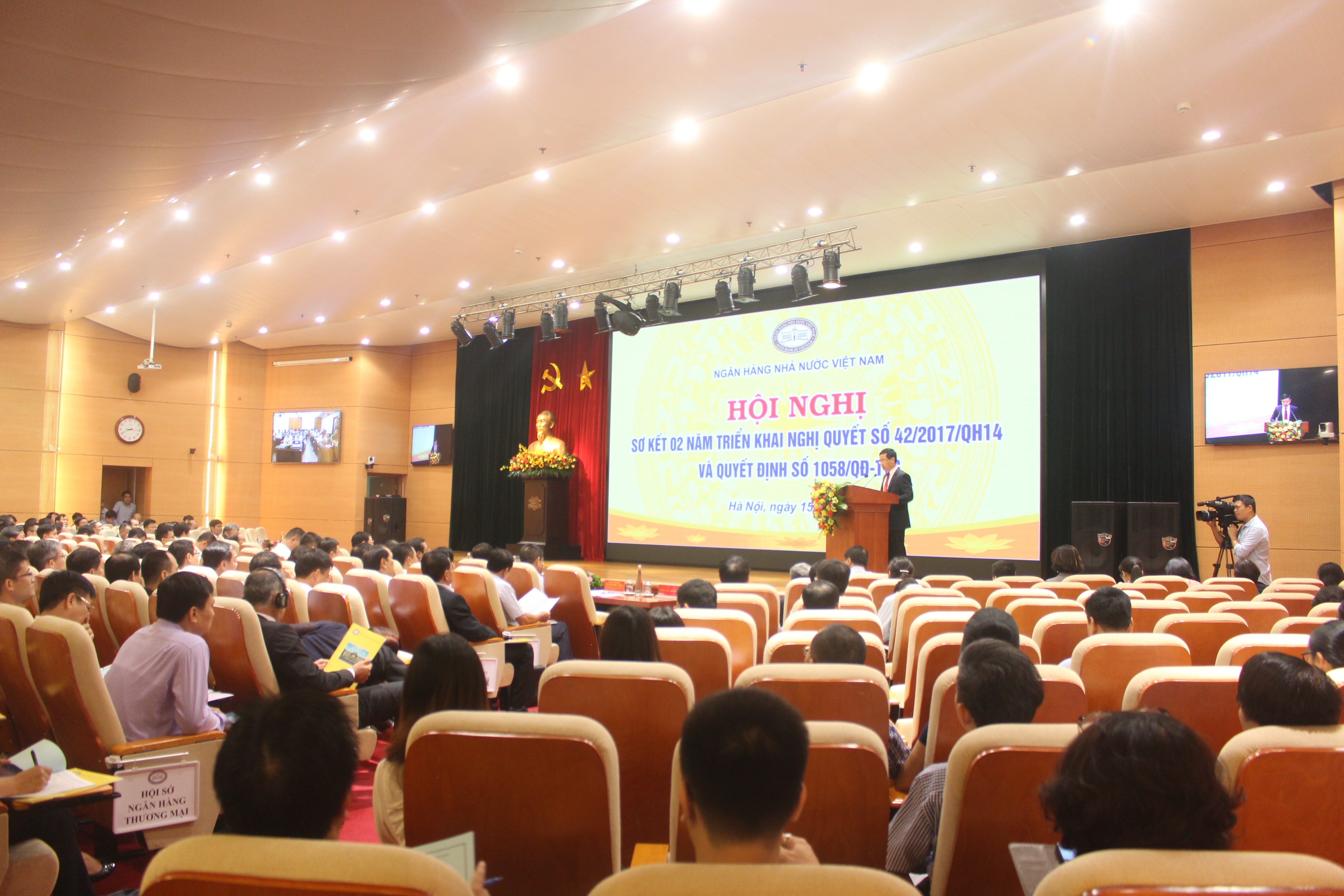 Sơ kết 2 năm triển khai Nghị quyết 42 về xử lý nợ xấu và Quyết định 1058 về cơ cấu lại các TCTD