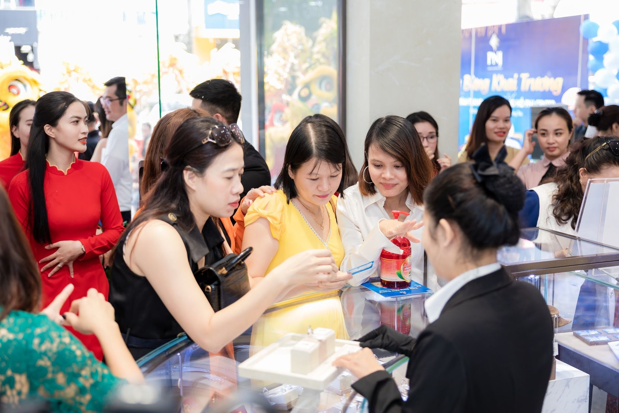 Khai trương cửa hàng PNJ Next và PNJ Center tại Vũng Tàu khai truong cua hang pnj next va pnj center tai vung tau