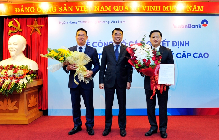 Công bố và trao quyết định cho Chủ tịch HĐQT và Quyền Tổng giám đốc tại VietinBank Công bố và trao quyết định cho Chủ tịch HĐQT và Quyền Tổng giám đốc tại VietinBank
