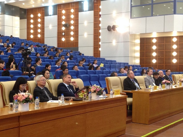 Đâu là các vấn đề đương đại trong kinh tế, kinh doanh