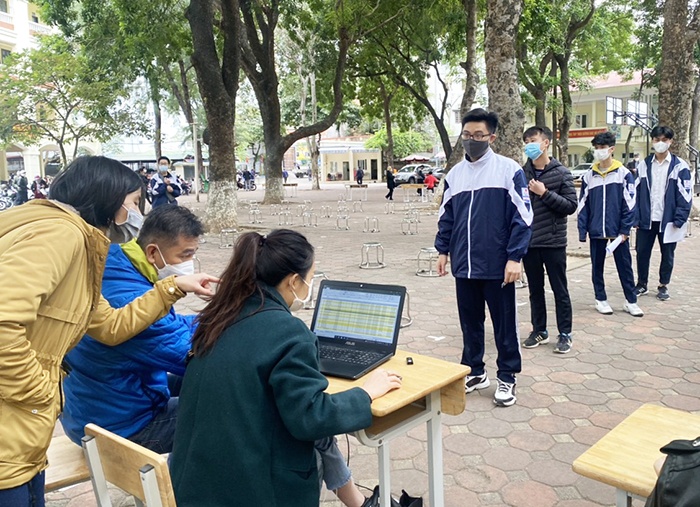 ha noi bat dau trien khai tiem vac xin phong covid 19 mui 1 cho hoc sinh