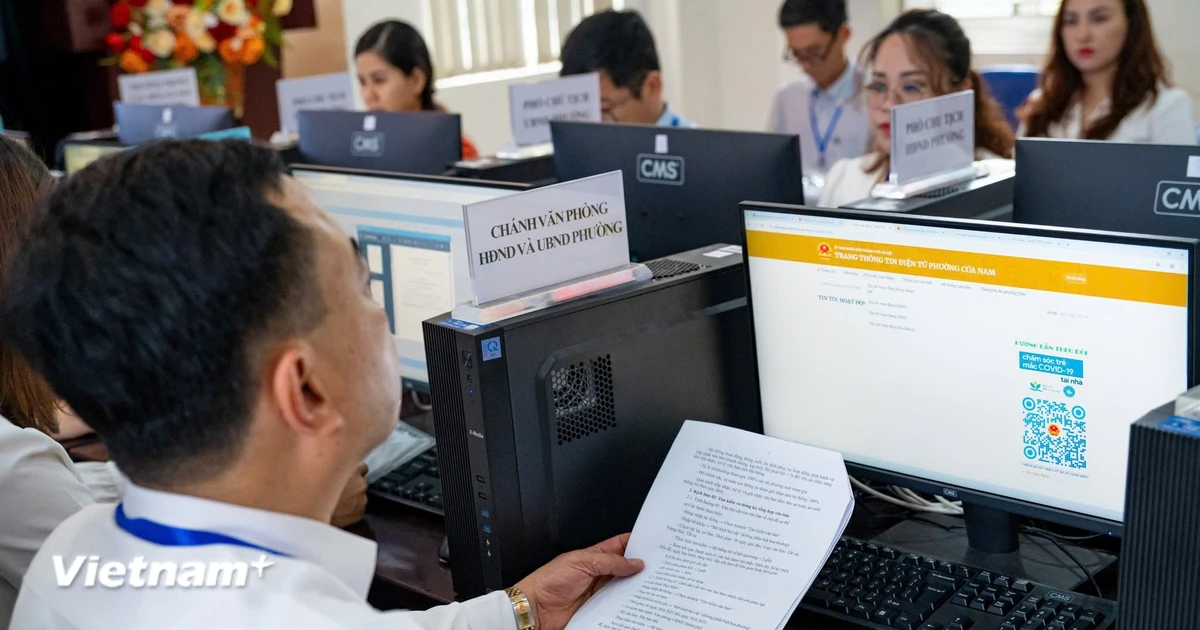 Bộ Nội vụ hướng dẫn căn cứ để ký hợp đồng thực hiện nhiệm vụ của công chức Bộ Nội vụ hướng dẫn căn cứ để ký hợp đồng thực hiện nhiệm vụ của công chức