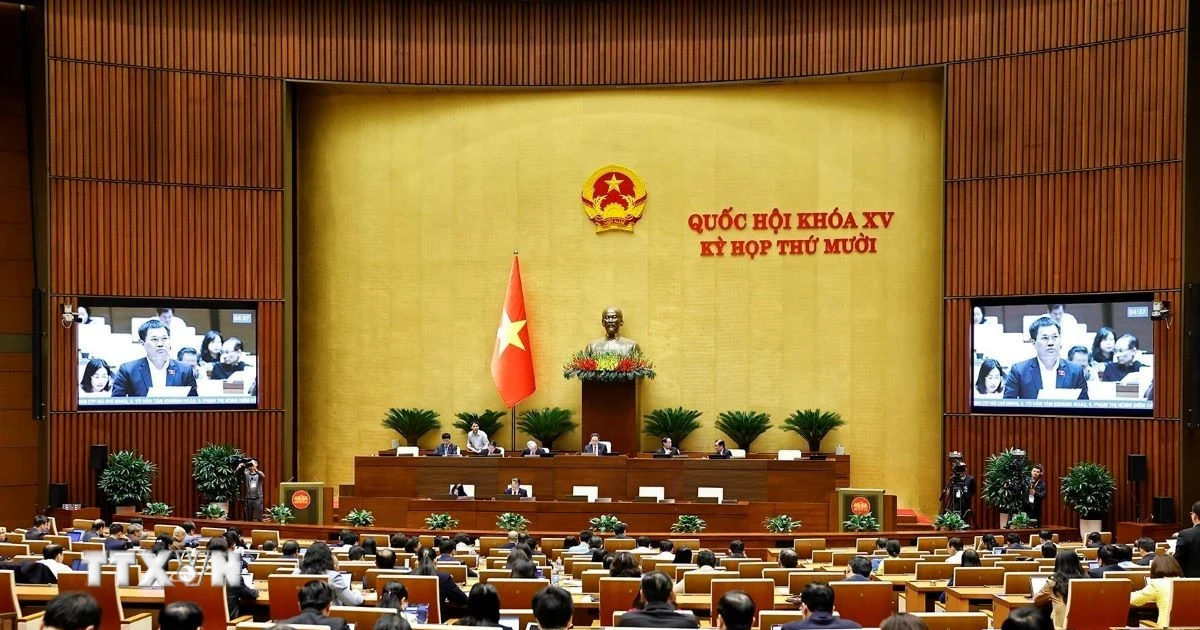 Quốc hội thảo luận chương trình mục tiêu quốc gia, biểu quyết 3 luật quan trọng