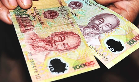 Ngăn chặn tin đồn về đồng tiền 10 nghìn đồng “gặp hên” Ngăn chặn tin đồn về đồng tiền 10 nghìn đồng “gặp hên”