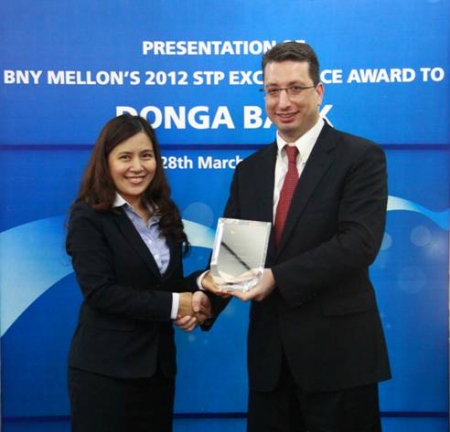 DongA Bank nhận giải thưởng STP Award