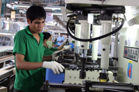 Công nghiệp hóa là con đường tất yếu của phát triển