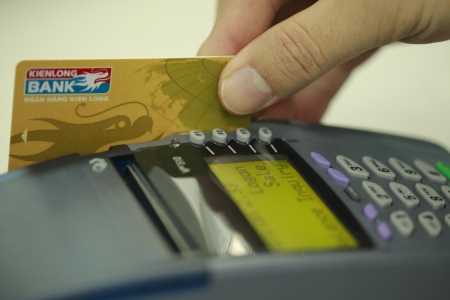 Kienlong Bank kết nối với POS của Smartlink