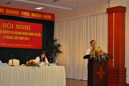 Tăng trưởng không đi kèm với hạ chuẩn tín dụng