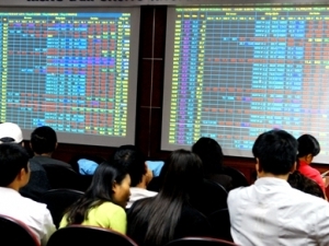 Thận trọng, hạn chế mua đuổi