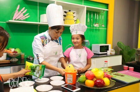 Khai trương sân chơi giáo trí tích hợp tiNiTown tại Hà Nội