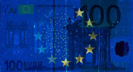Interpol thông báo tiền 100 EURO giả mới Interpol thông báo tiền 100 EURO giả mới