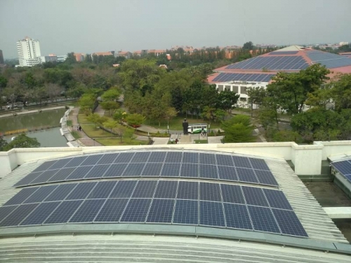 Năng lượng tái tạo vẫn “khát” vốn đầu tư Năng lượng tái tạo vẫn “khát” vốn đầu tư