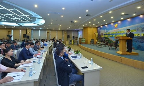 Tìm “điểm nghẽn” để tháo gỡ cho kinh tế vùng Bắc Trung Bộ Tìm “điểm nghẽn” để tháo gỡ cho kinh tế vùng Bắc Trung Bộ