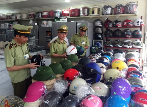 Tổng tấn công hàng lậu, hàng giả