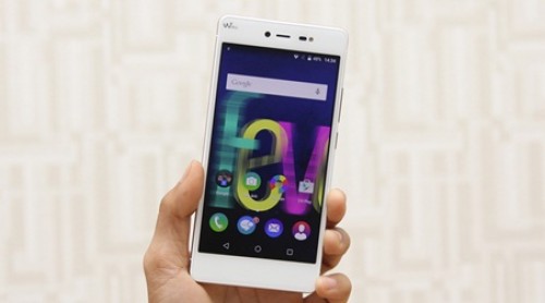 14 người mua điện thoại trúng xe máy AirBlade