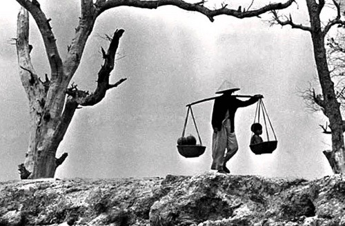 Mẹ và tháng Chạp