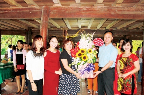 Trung tâm TTTD Quốc gia Việt Nam: Góp phần khơi nguồn tín dụng Trung tâm TTTD Quốc gia Việt Nam: Góp phần khơi nguồn tín dụng