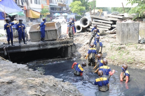 Phải tiết kiệm từng đồng xu của ngân sách và của người dân