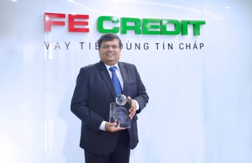 FE CREDIT-Credit Suisse: Ký kết hợp đồng hợp vốn 100 triệu USD