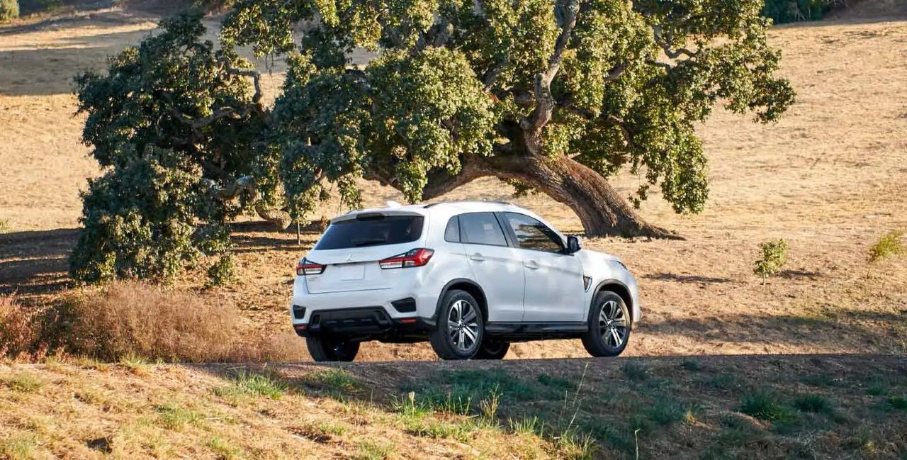 Mitsubishi Outlander Sport 2021 bản LE có giá từ 20.995 USD mitsubishi outlander sport 2021 ban le co gia tu 20995 usd