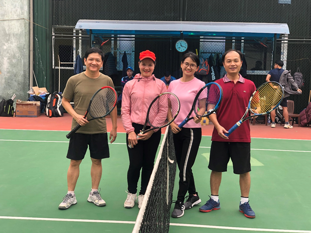 CLB Tennis Công đoàn Cơ quan NHNN Trung ương thi đấu giao lưu mừng Xuân Tân Sửu 2021 clb tennis cong doan co quan nhnn trung uong thi dau giao luu mung xuan tan suu 2021