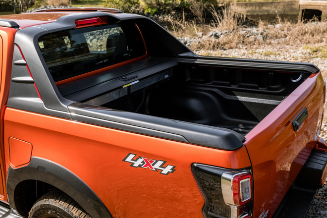 3 phien ban isuzu d max 2021 sap ban tai viet nam co gi