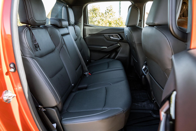 3 phien ban isuzu d max 2021 sap ban tai viet nam co gi