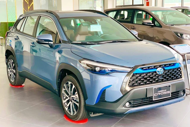 Một số mẫu xe bất ngờ tăng giá cận Tết Nguyên Đán