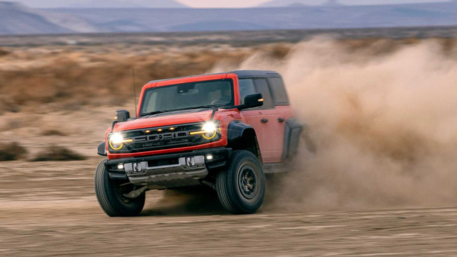 Ra mắt Ford Bronco Raptor