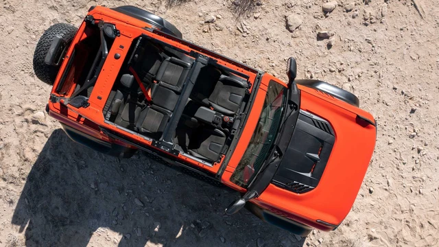 Ra mắt Ford Bronco Raptor