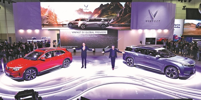 Từ lũy tre làng vươn ra thế  giới