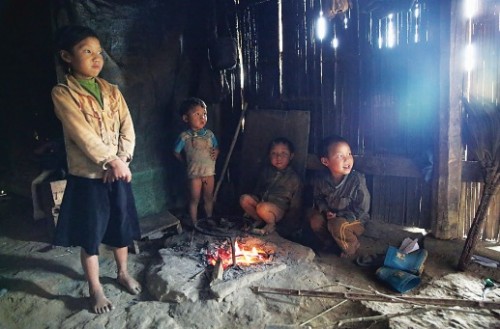 Nhịp sống bên bếp lửa của người vùng cao