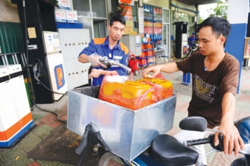 Giá xăng dầu và cước vận tải có thuận chiều?